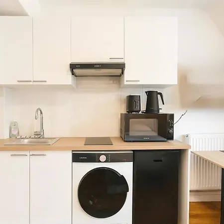 Cosy Avec Ascenseur 16 - 2 Personnes Apartment *