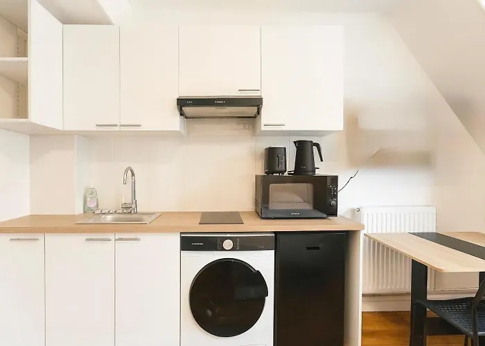Cosy Avec Ascenseur 16 - 2 Personnes Apartment *