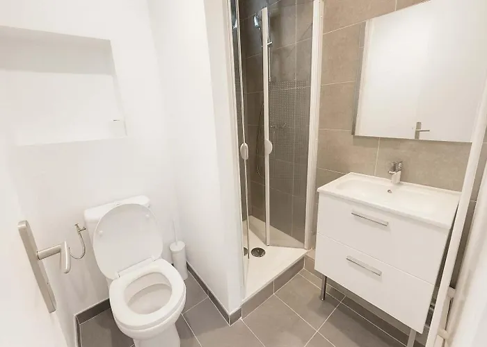 Cosy Avec Ascenseur 16 - 2 Personnes *